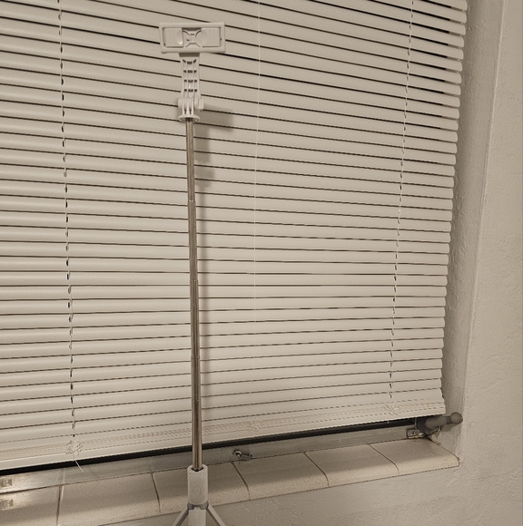 Extendable TriPod - Picture 2 of 3